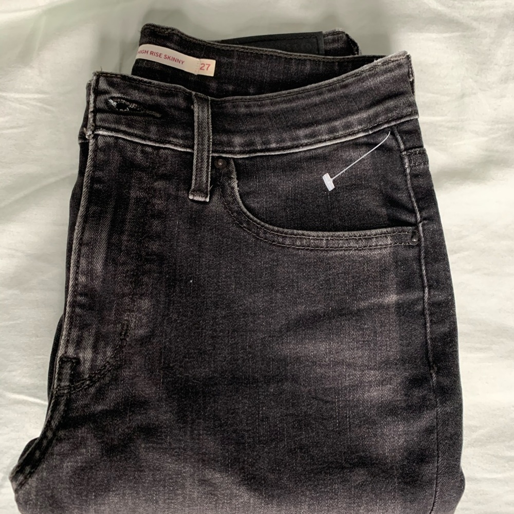 Levi’s 721 High Rise Skinny (NWOT)